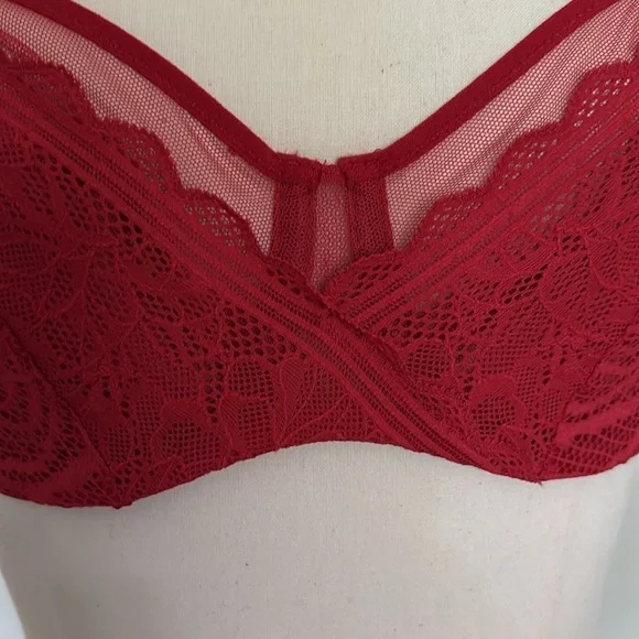 Chantelle EasyFeel Floral Touch Red Mesh and Lace Bra 34B - Picture 6 of 11